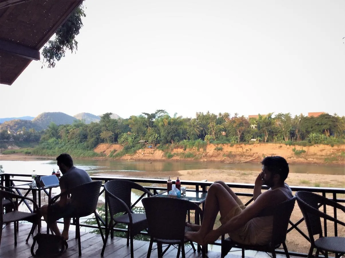 Chill Riverside Hostel & Cafe Luang Prabang