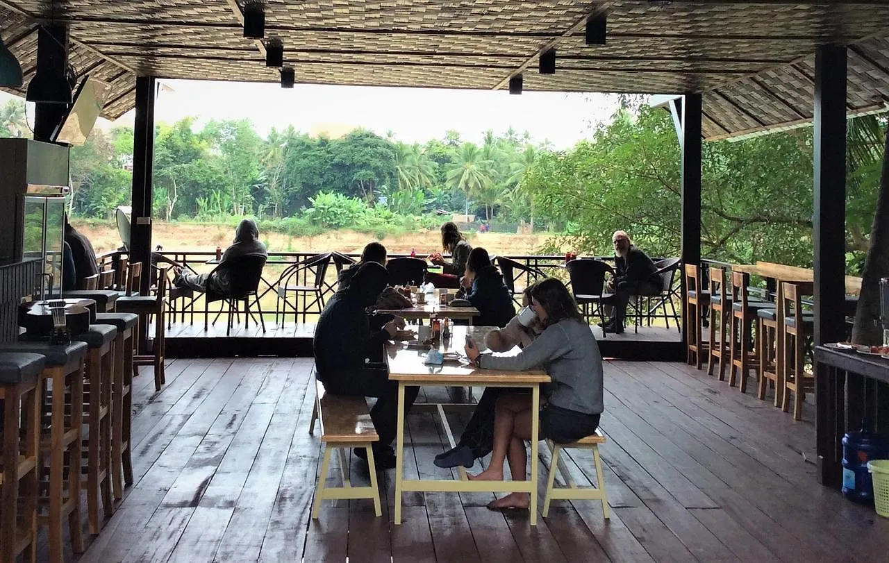 Chill Riverside Hostel & Cafe Luang Prabang Laos