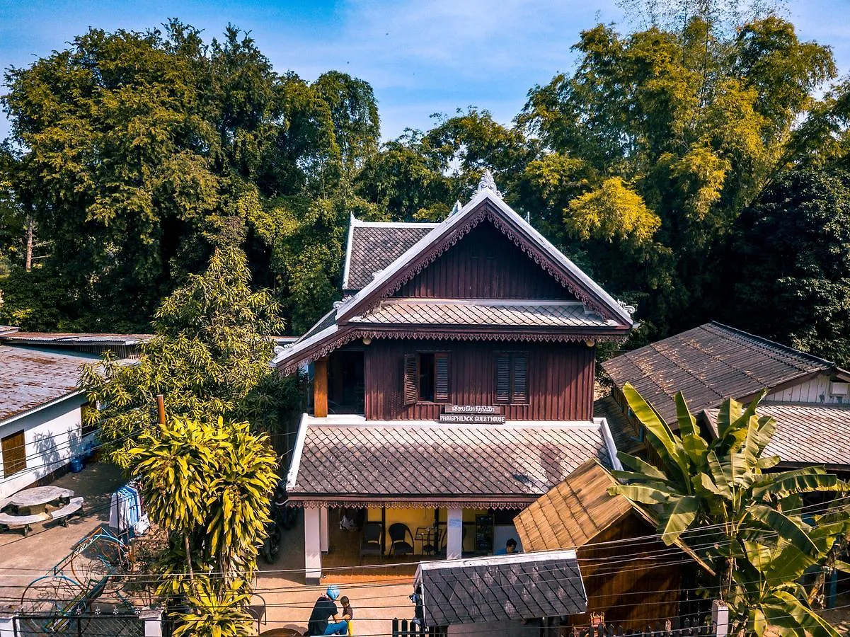 Chill Riverside Hostel & Cafe Luang Prabang Laos